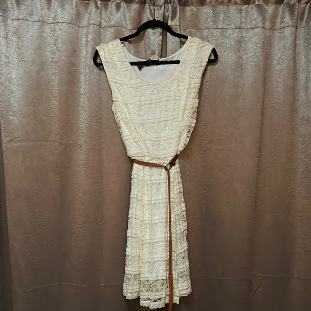 Trixxi Cream Sleeveless Scoop Neck Midi Sundress